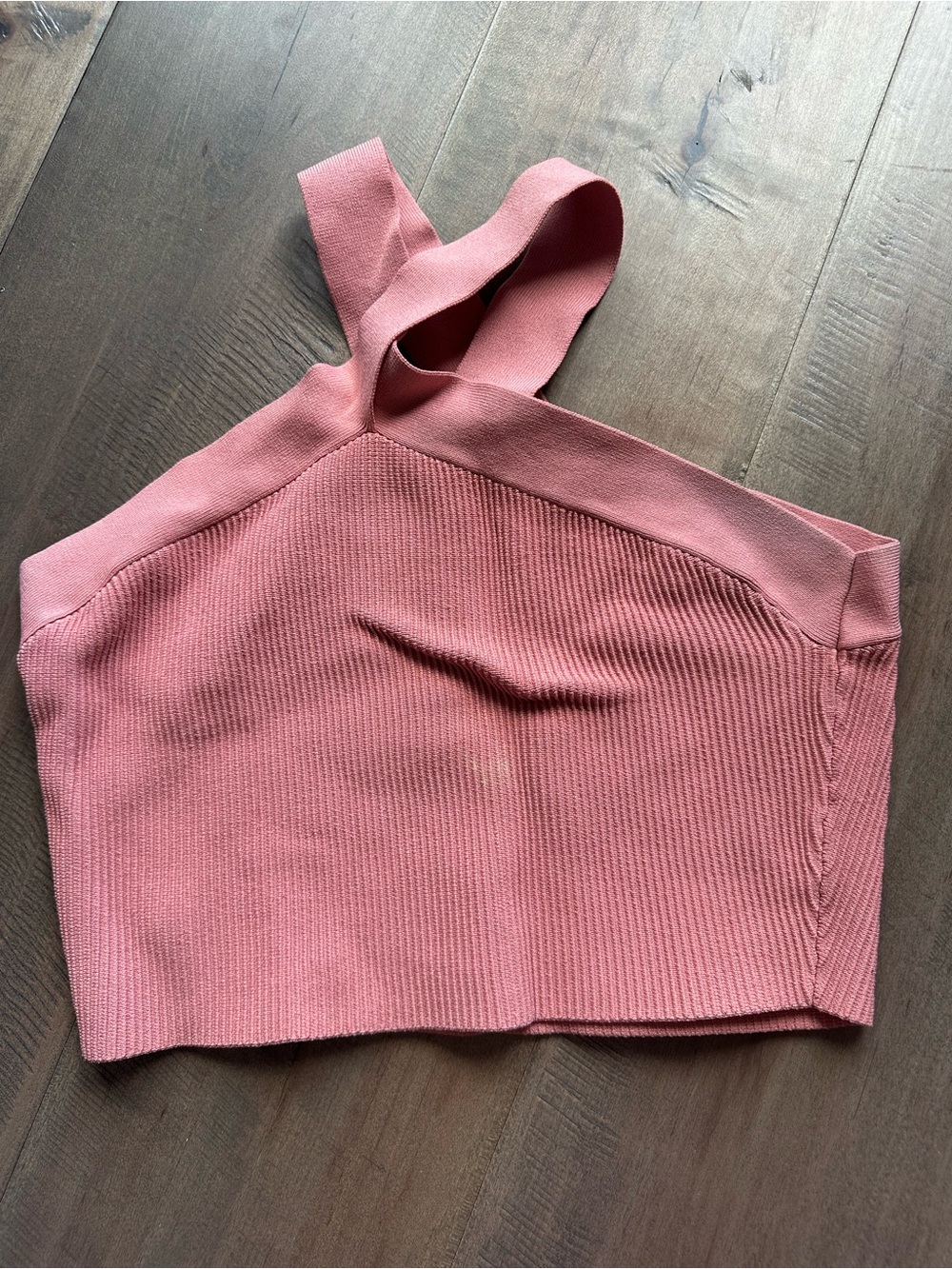 Babaton Dusty Rose Ribbed One-Shoulder Crop Top
